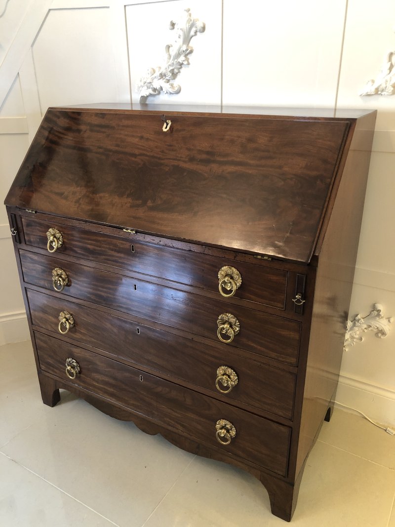 Antique George III Quality Mahogany Bureau